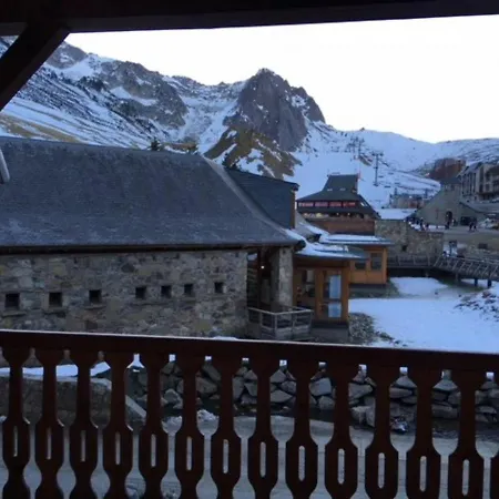 Coquet 4 Personnes, 2 Face Aux Pistes De - Fr-1-404-200 *